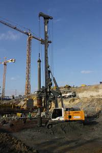 Liebherr LB 24